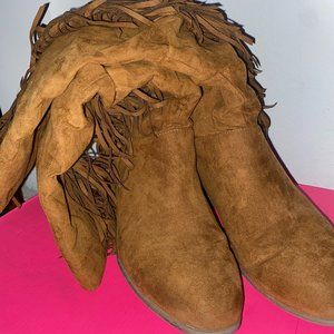 Elliot Boot in Brown